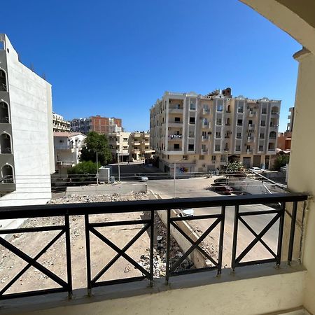 Apartment Hossam 1 Gurdaka Kültér fotó