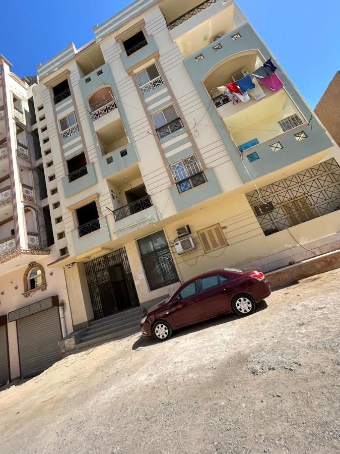 Apartment Hossam 1 Gurdaka Kültér fotó