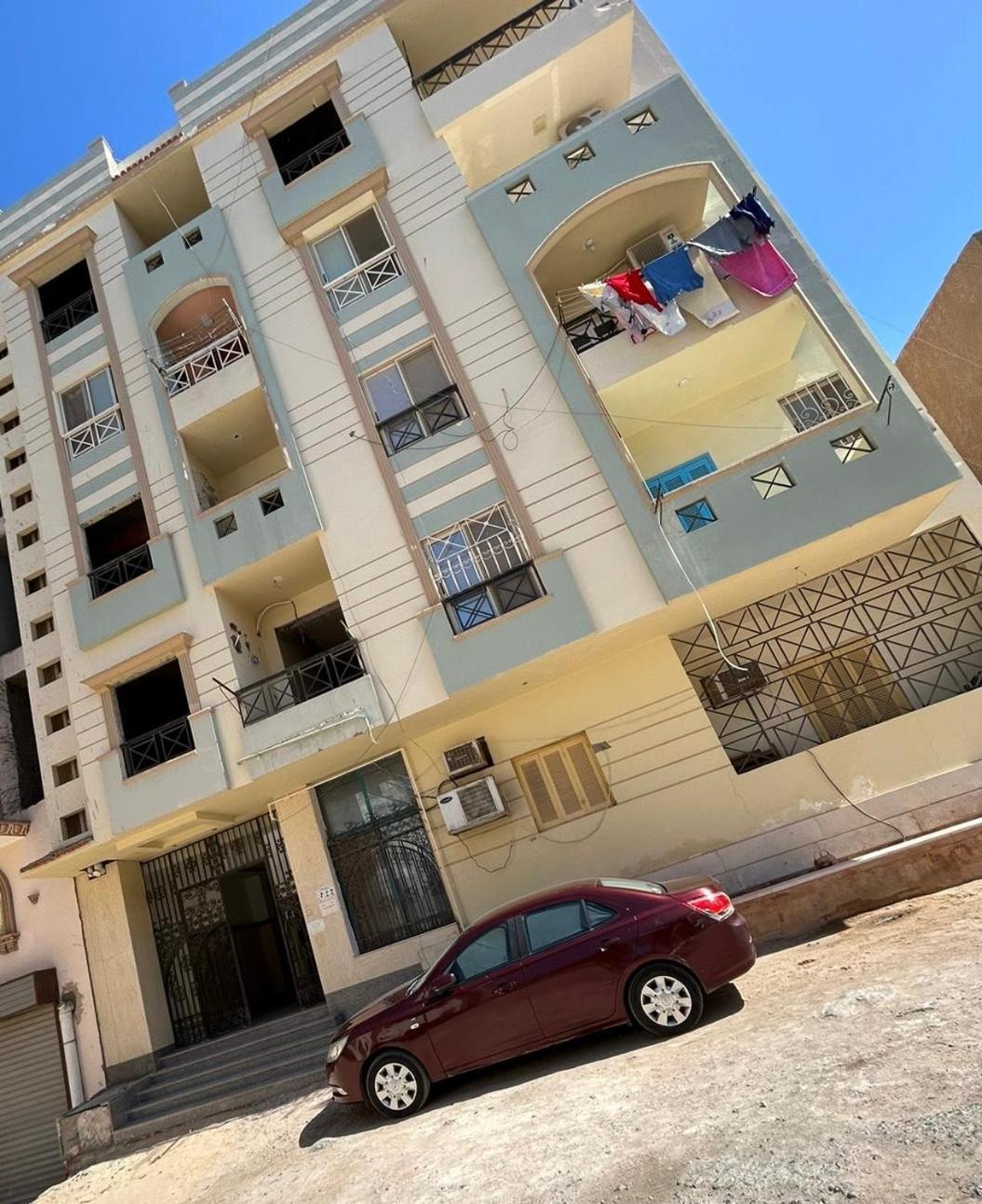 Apartment Hossam 1 Gurdaka Kültér fotó